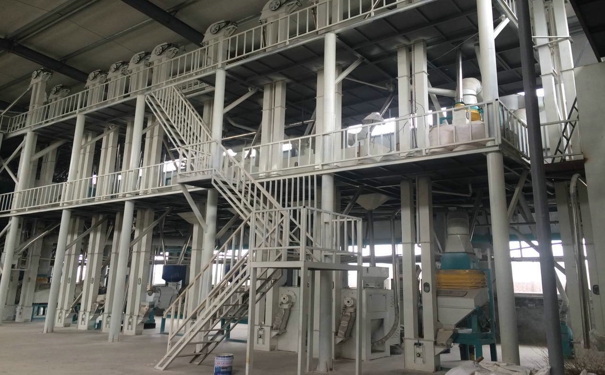 <a href=http://http://m.bjubbs.com.cn/product/ target=_blank class=infotextkey>玉米加工成套設備</a>