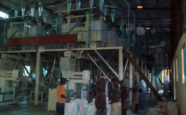 <a href=http://m.bjubbs.com.cn/product/6/ target=_blank class=infotextkey>玉米深加工機械</a>