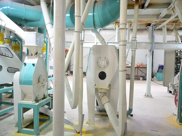 全自動<a href=http://m.bjubbs.com.cn/product/6/ target=_blank class=infotextkey>玉米加工設備</a>